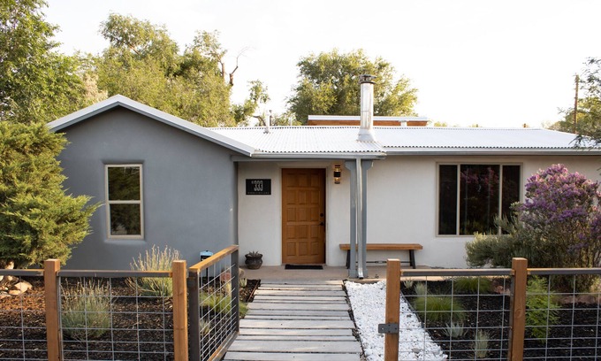 Alamedan Valley House | Peaceful North Valley Gem