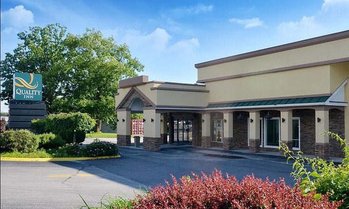 East Haven Rutland County Hotel | Quality Inn Rutland