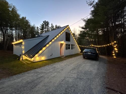 Jamaica Ski Chalet | Stratton Ski Haus