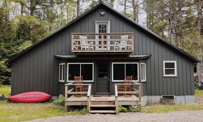 Salisbury Center House | The River House! 25 Private Acres on the Water!