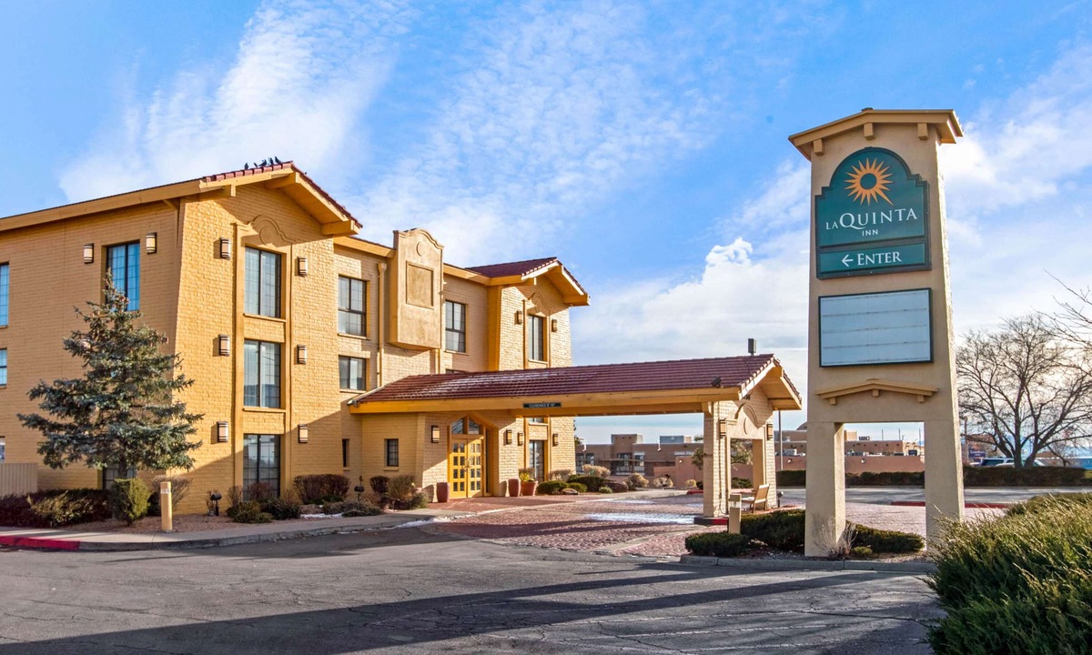 Southside Hotel | La Quinta Inn by Wyndham Santa Fe