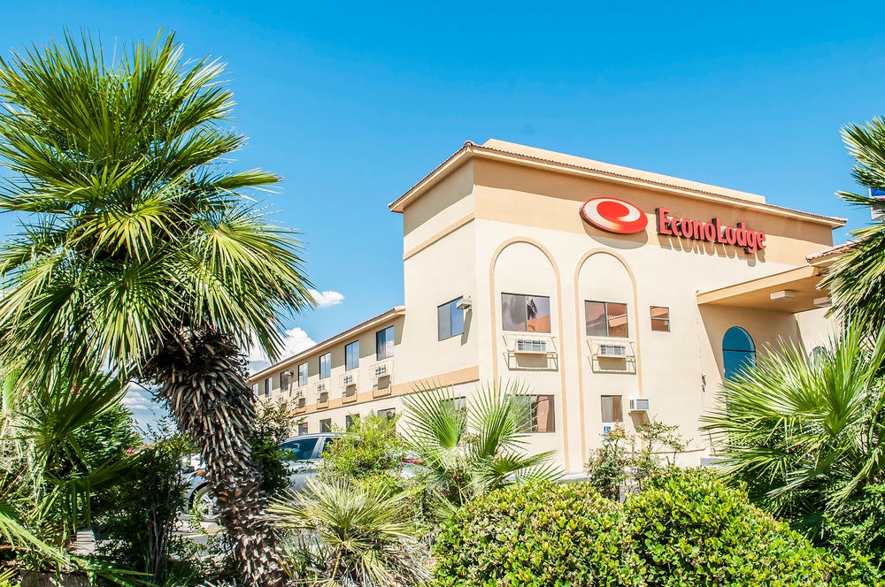 Mesilla Park Hotel | Econo Lodge Las Cruces University Area