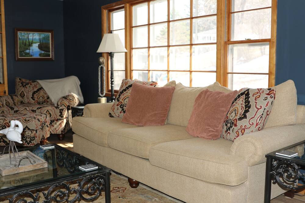 Lanesboro House | Lanesboro Arts & Outdoors - Three bedroom, two bath, quiet neighborhood!