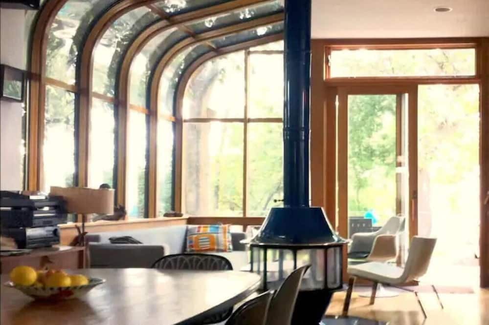 Bottineau House | Victorian Modern, on the Mississippi River