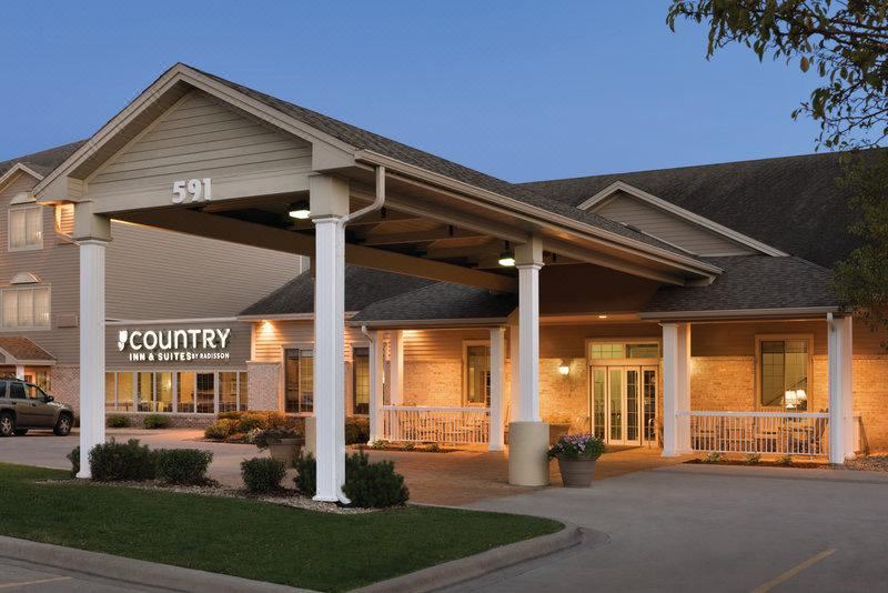 Photo of Buildings in Chanhassen