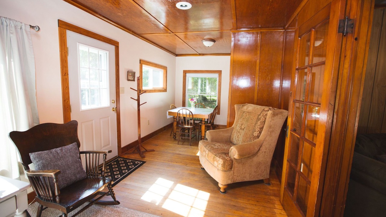 Photo of Livingroom in Ashland