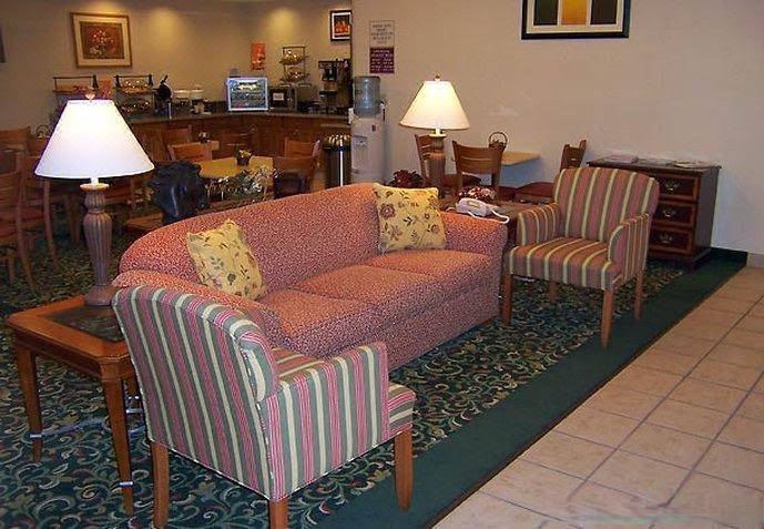 Photo of Livingroom in Hudson