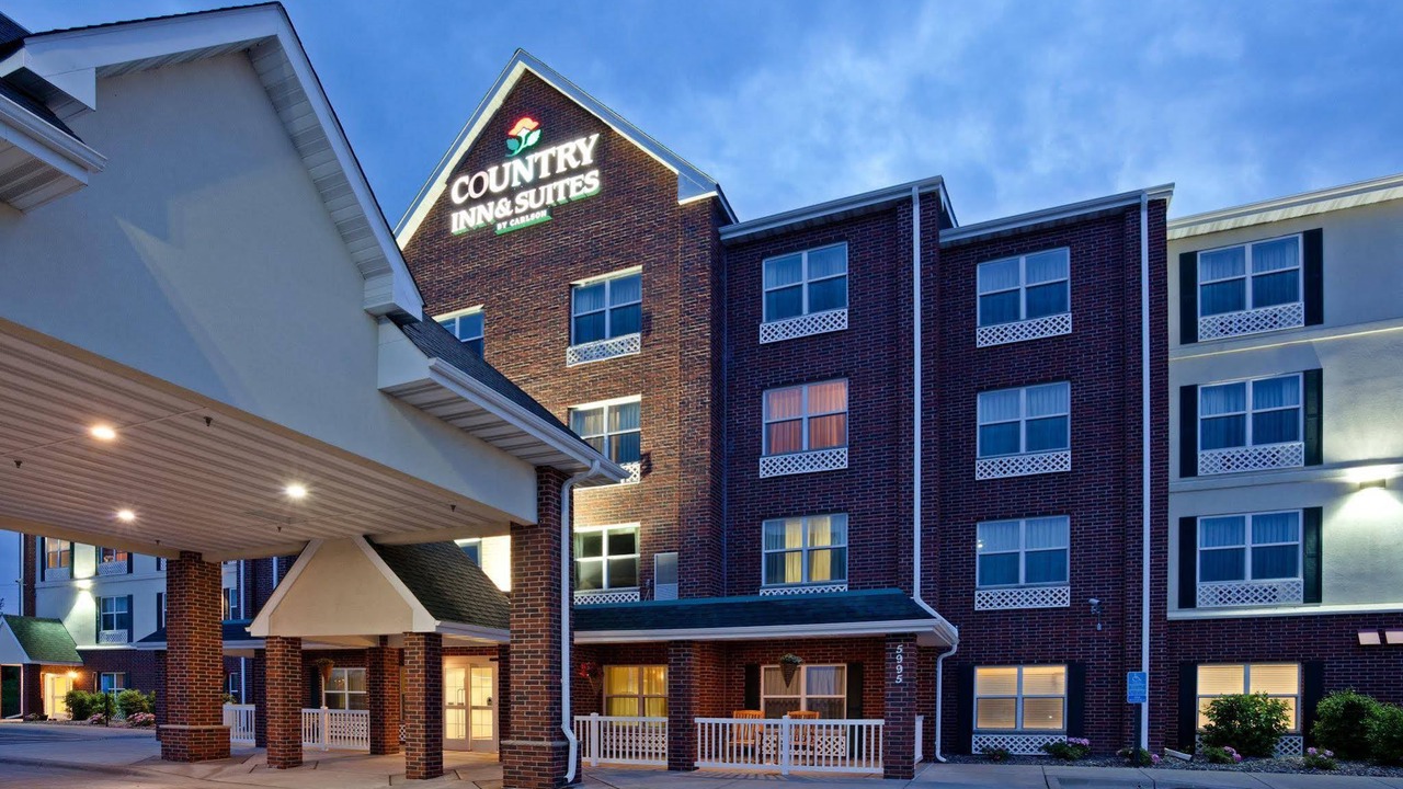 Photo of Buildings in Shoreview
