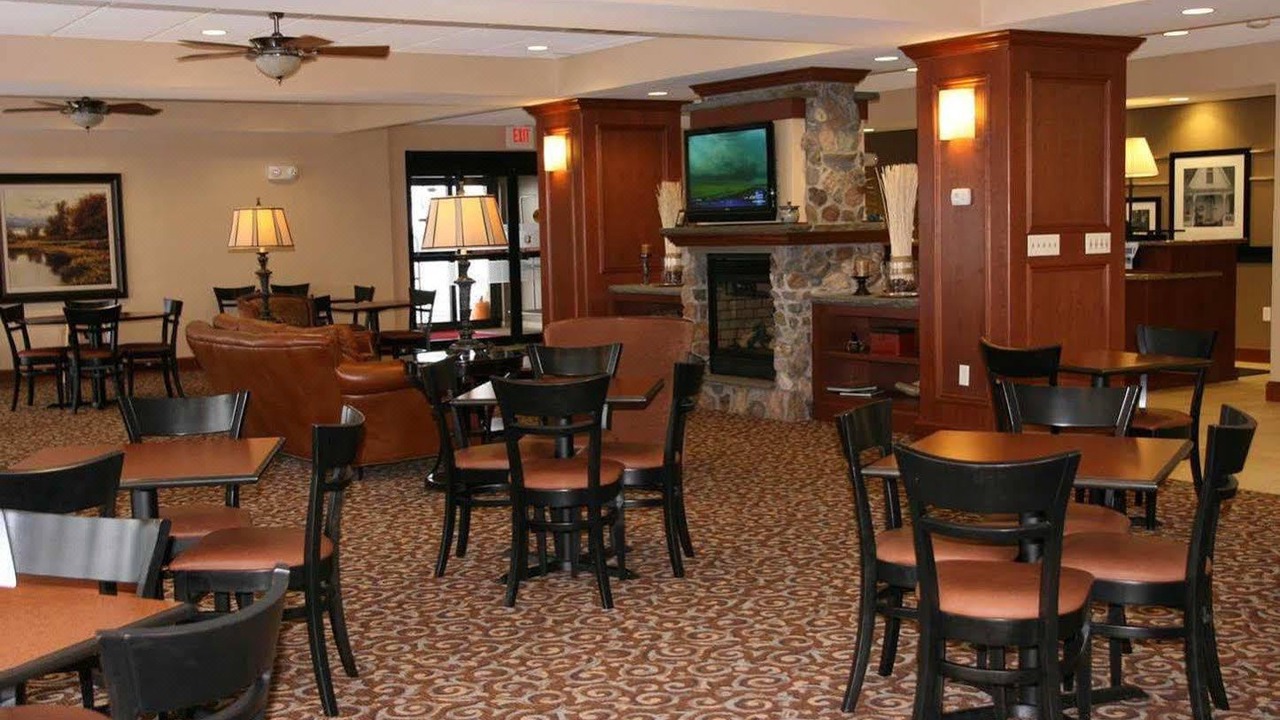 Photo of Livingroom in Watertown