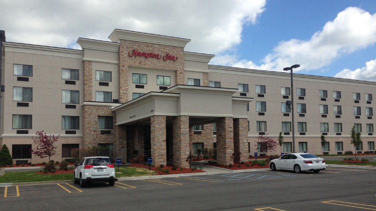 Photo of Buildings in Auburn Hills
