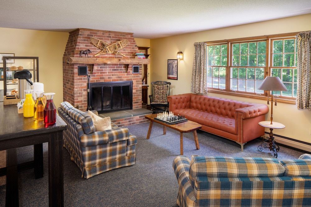 Photo of Livingroom in Manchester Center