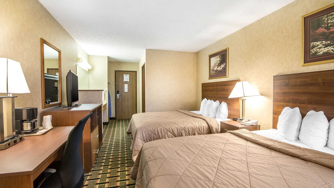 Photo of Bedroom in Raton