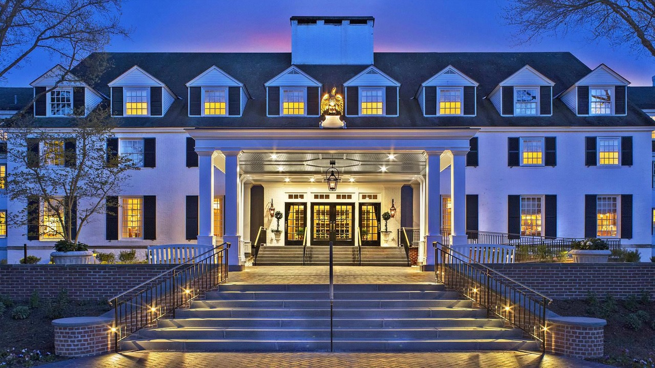 Photo of Buildings in Woodstock