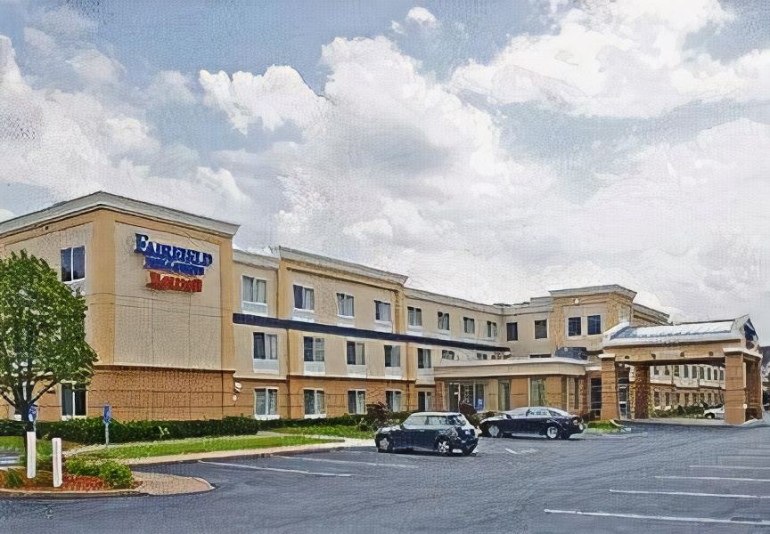 Photo of Buildings in Windsor Locks