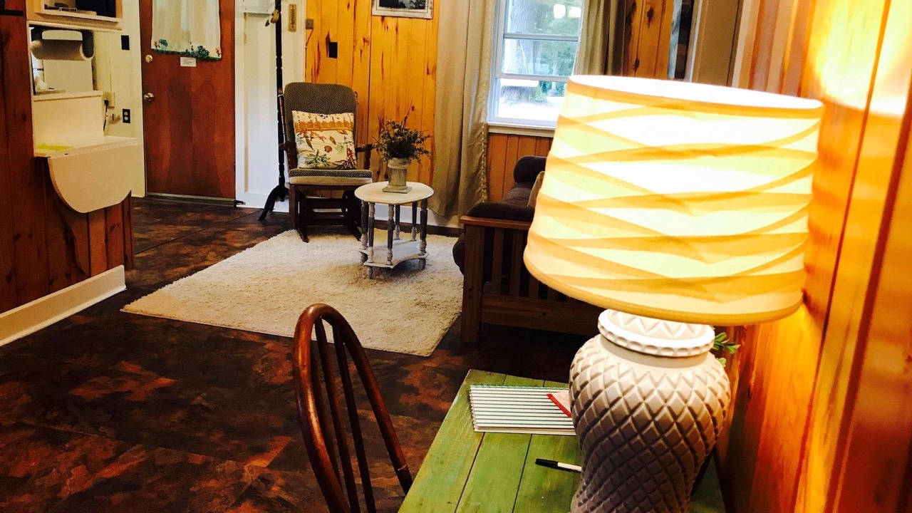 Photo of Livingroom in Ashland