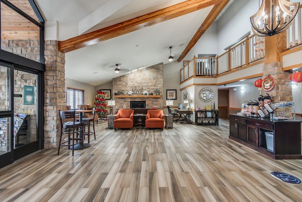 Photo of Livingroom in Coon Rapids