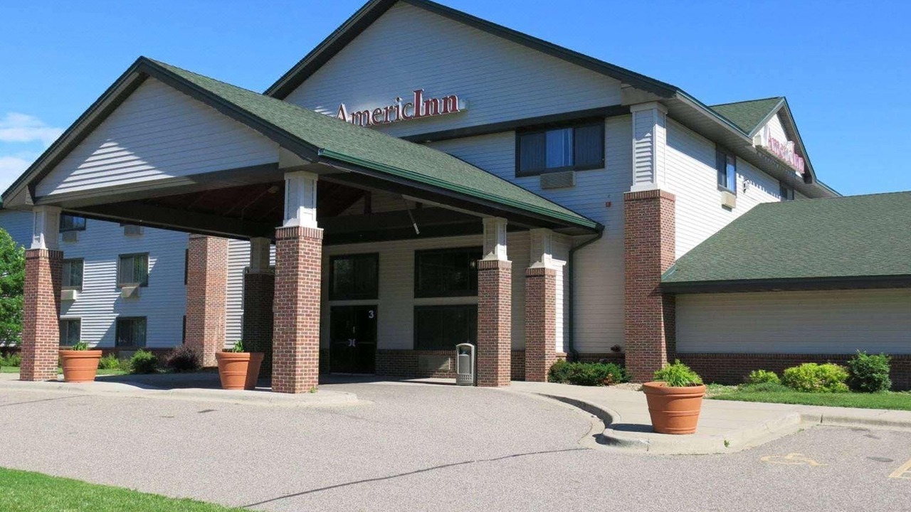Photo of Buildings in Mounds View