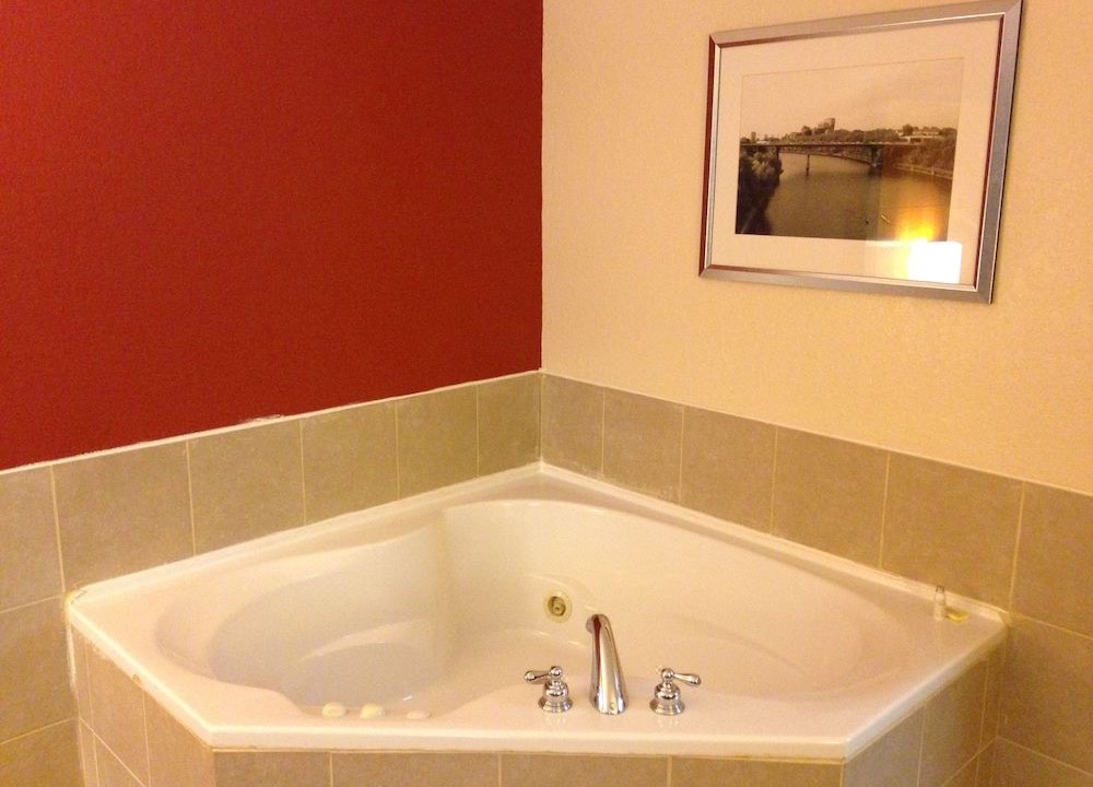 Photo of Bathroom in Brooklyn Center