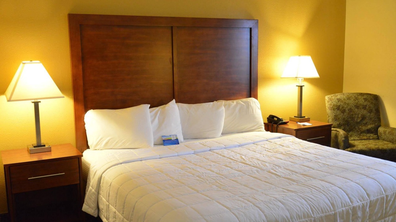Photo of Bedroom in Kasson