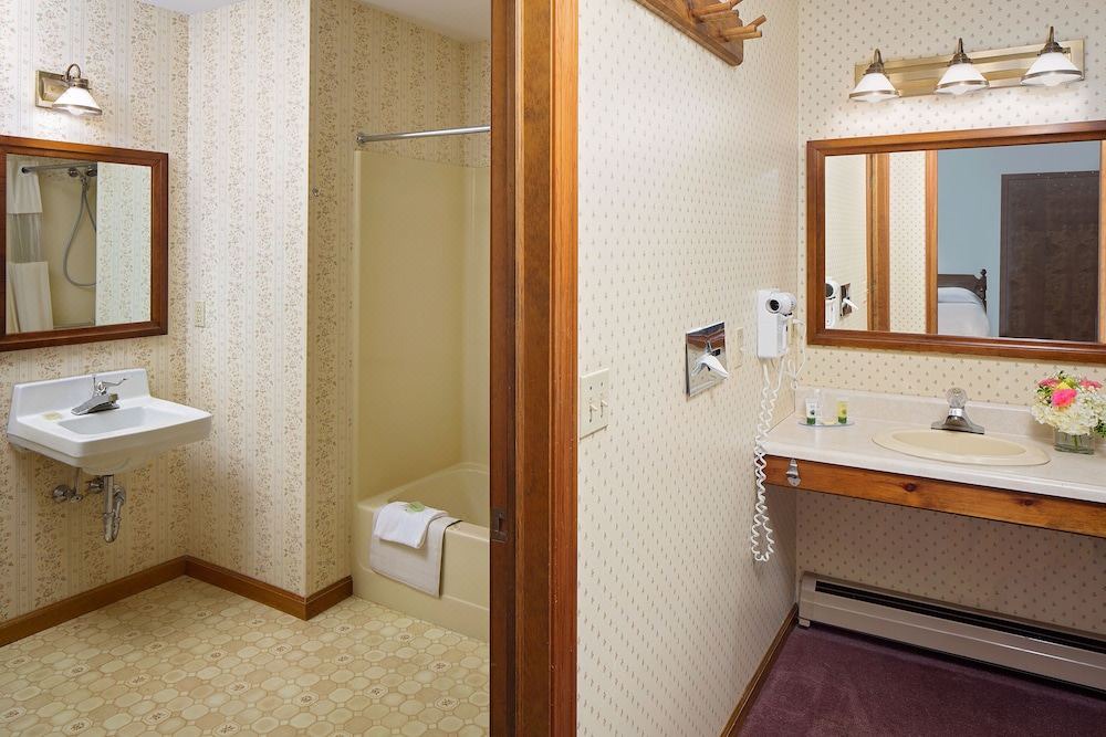Photo of Bathroom in Manchester Center