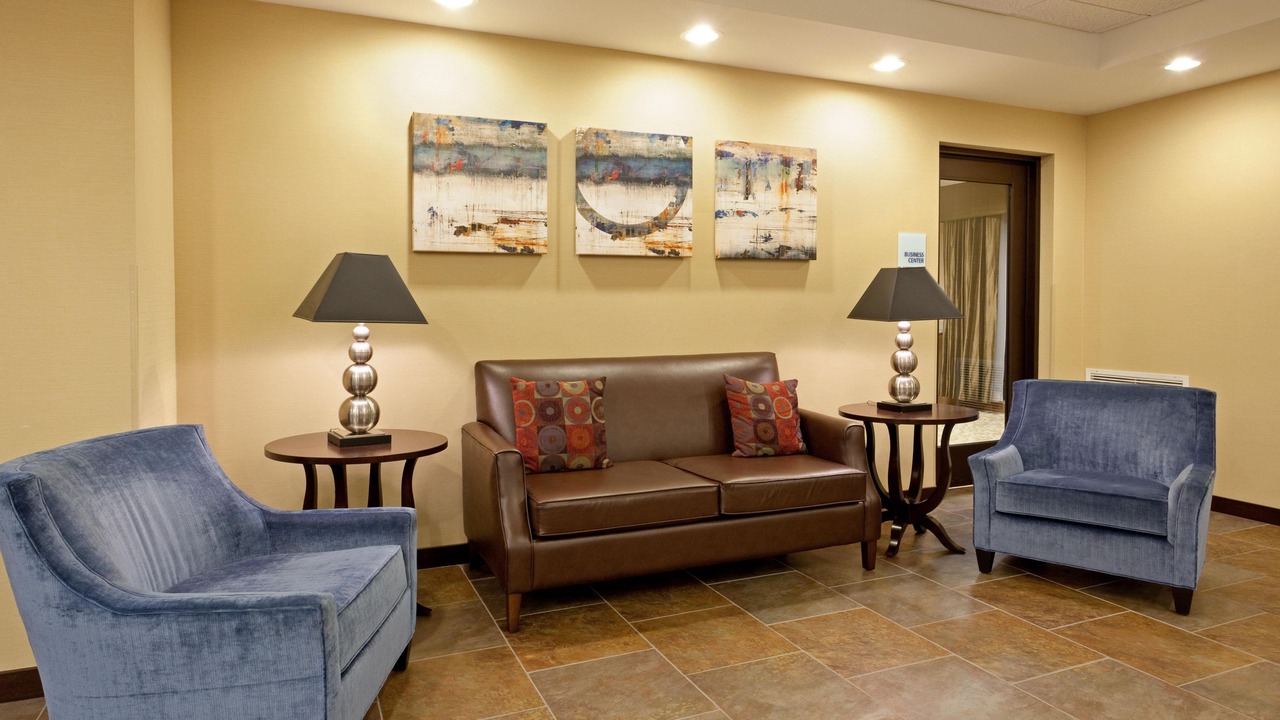 Photo of Livingroom in Whippleville
