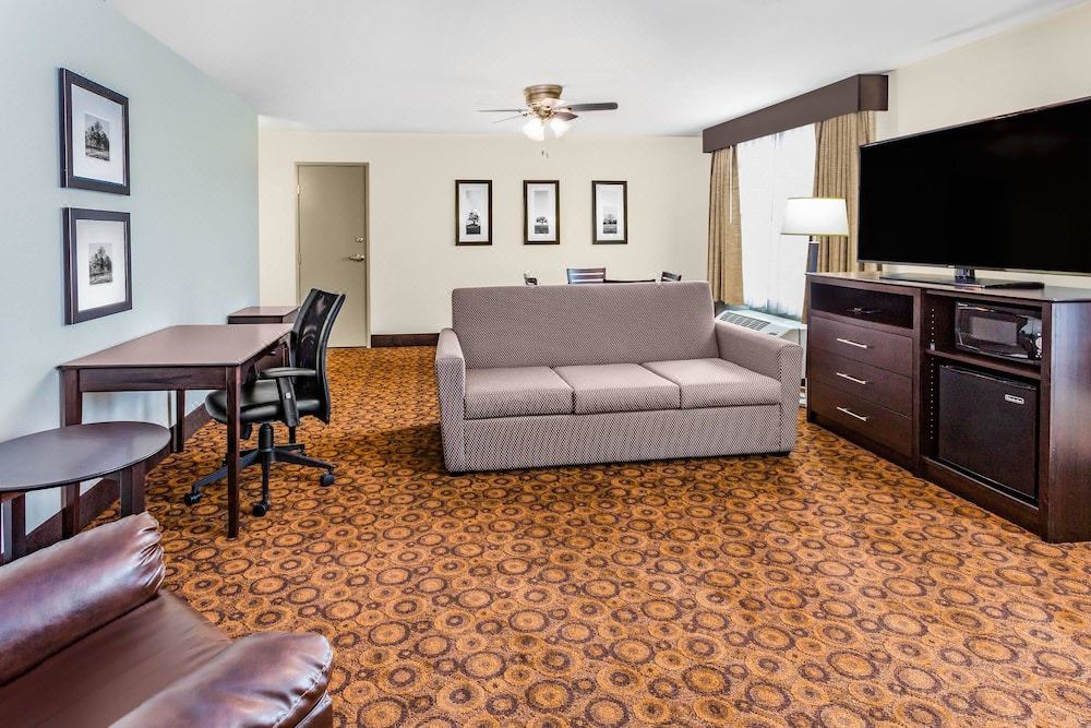 Photo of Livingroom in Burnsville