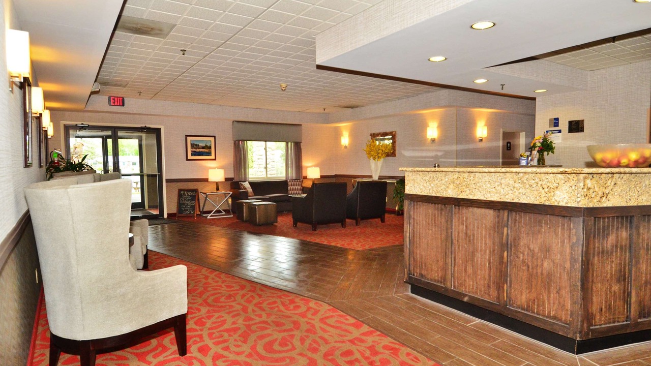 Photo of Livingroom in Saranac Lake