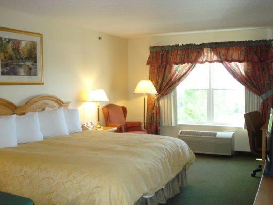 Photo of Bedroom in Cottage Grove