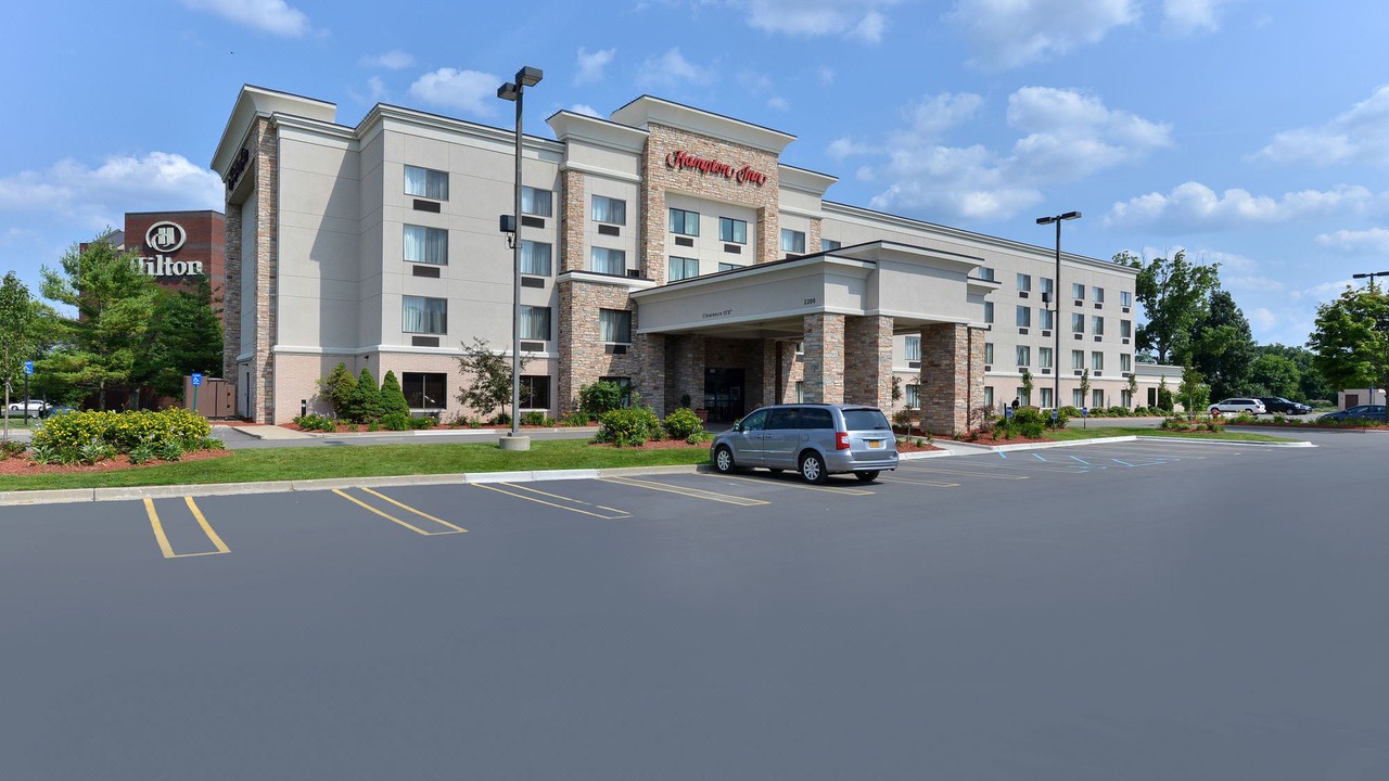 Photo of Buildings in Auburn Hills