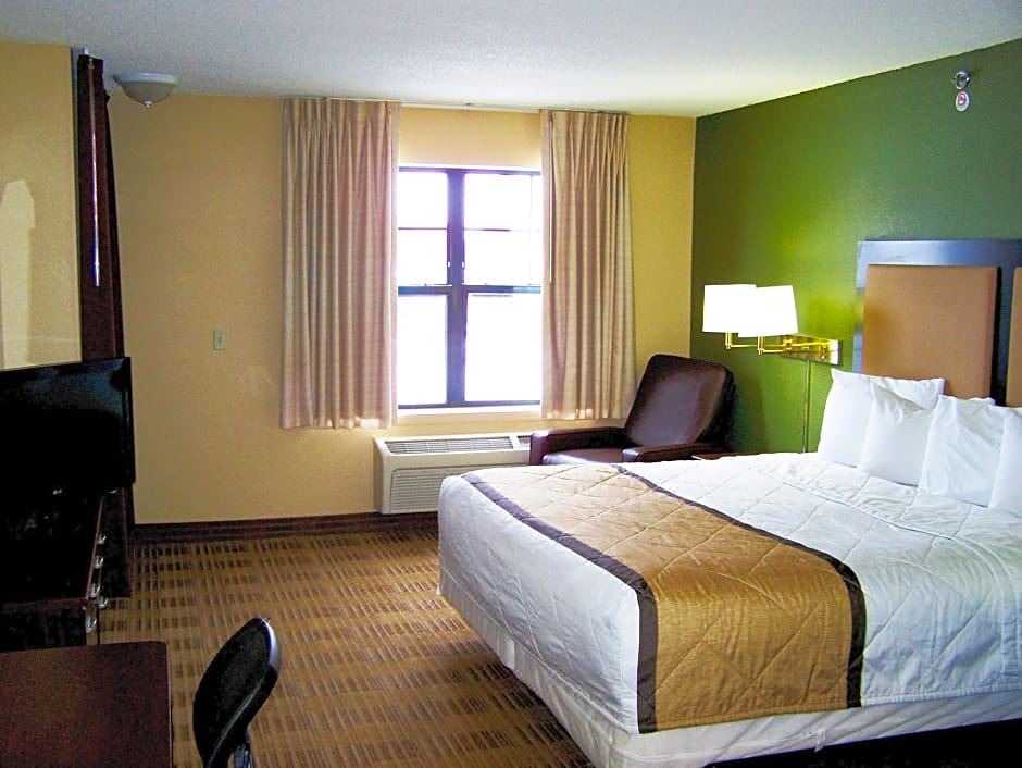 Photo of Bedroom in Eagan