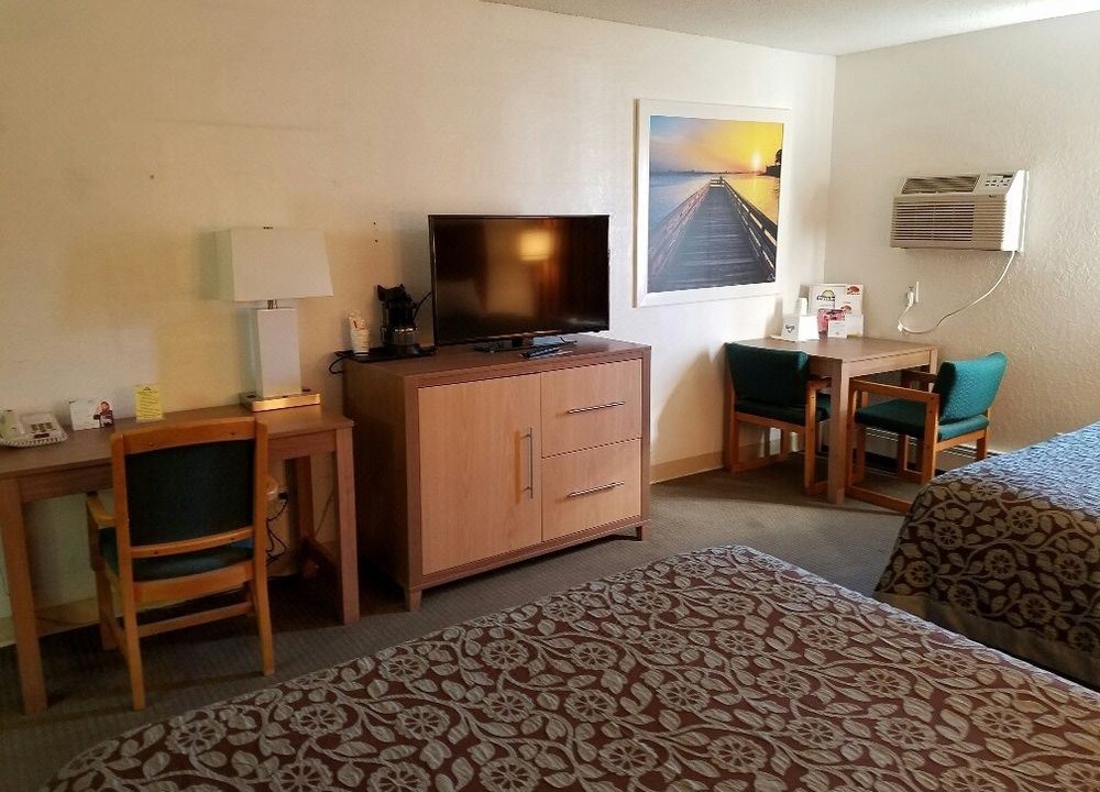 Photo of Livingroom in Winona