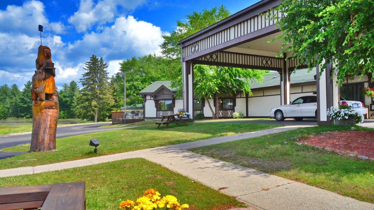 Photo of Buildings in Saranac Lake