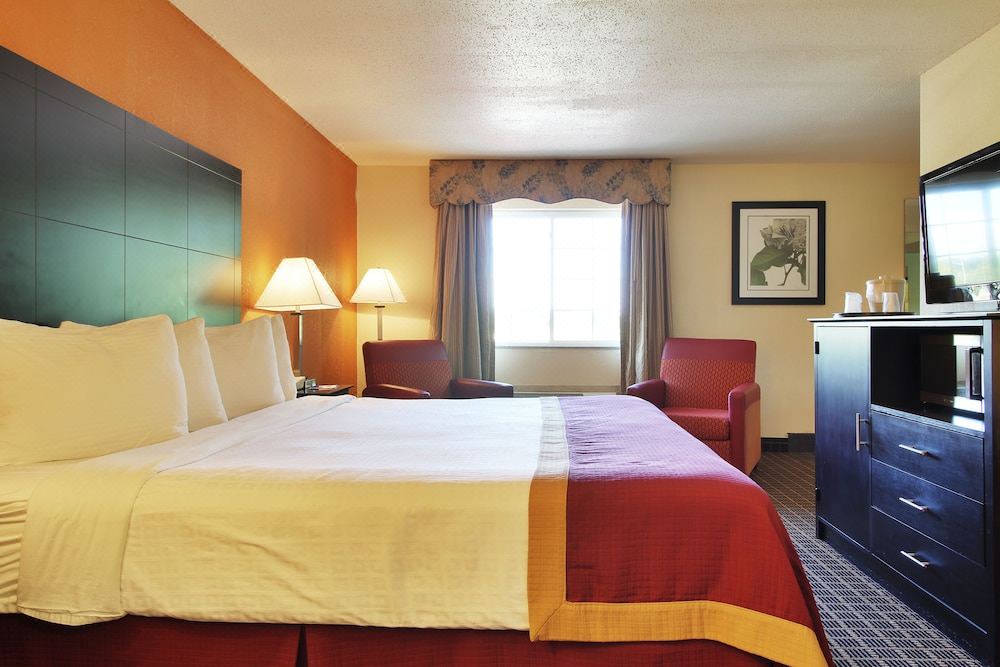 Photo of Bedroom in Norton Shores