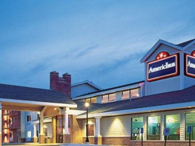 Photo of Buildings in Chanhassen
