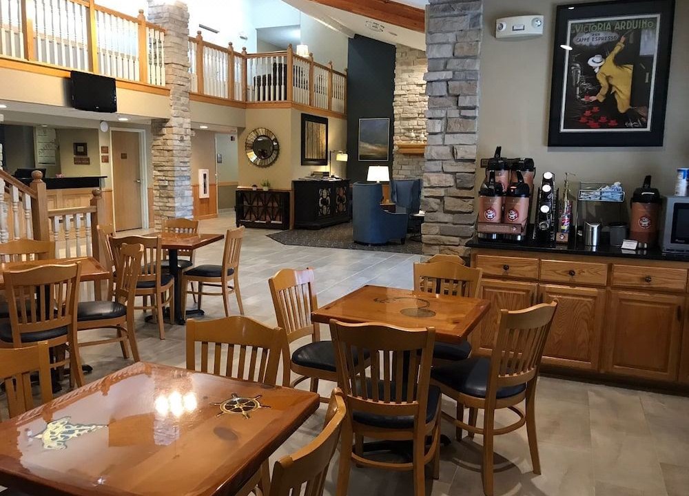 Photo of Livingroom in Long Lake