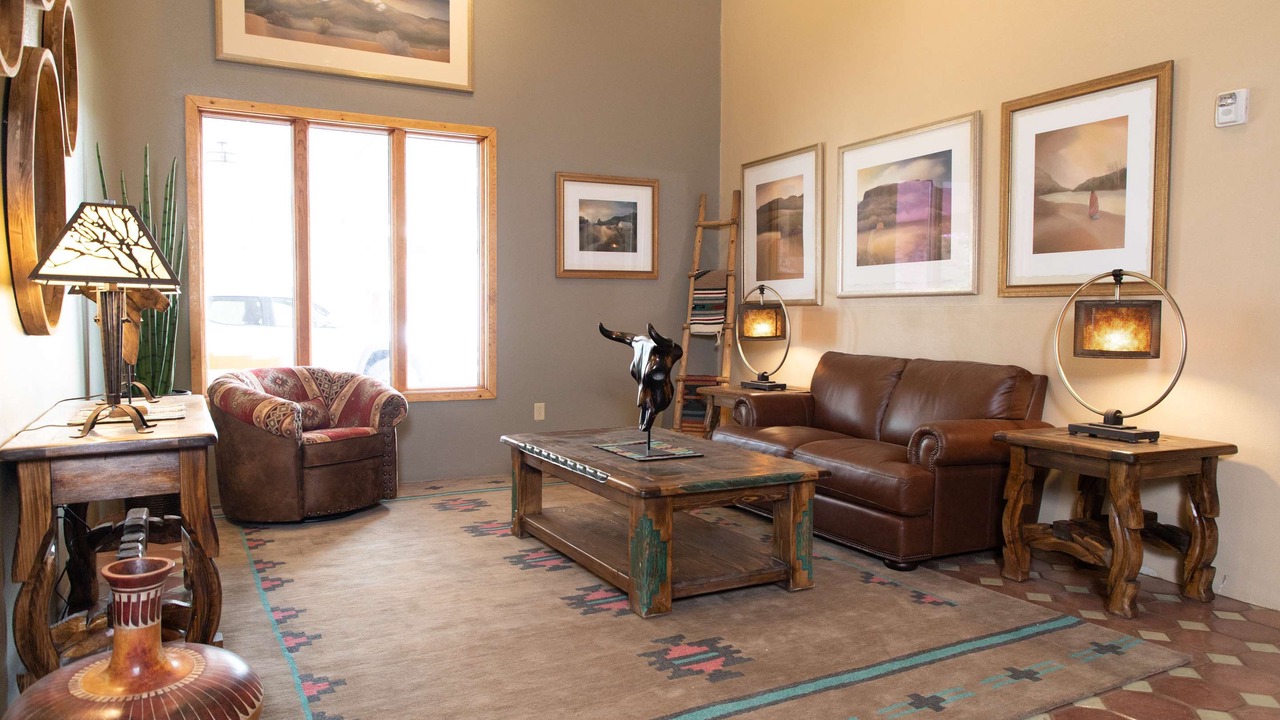 Photo of Livingroom in Taos