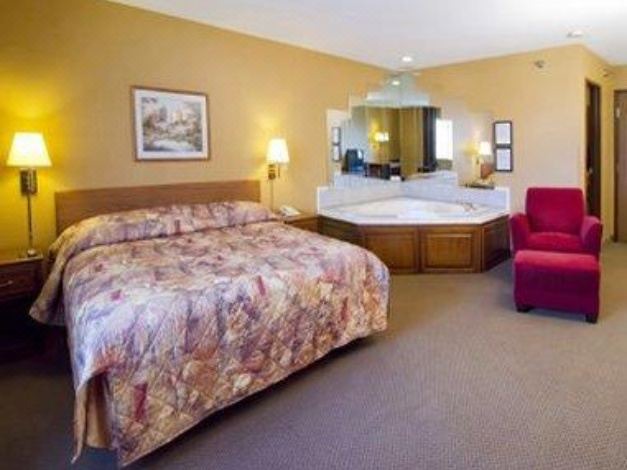 Photo of Bedroom in Blaine