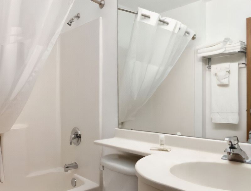 Photo of Bathroom in Raton