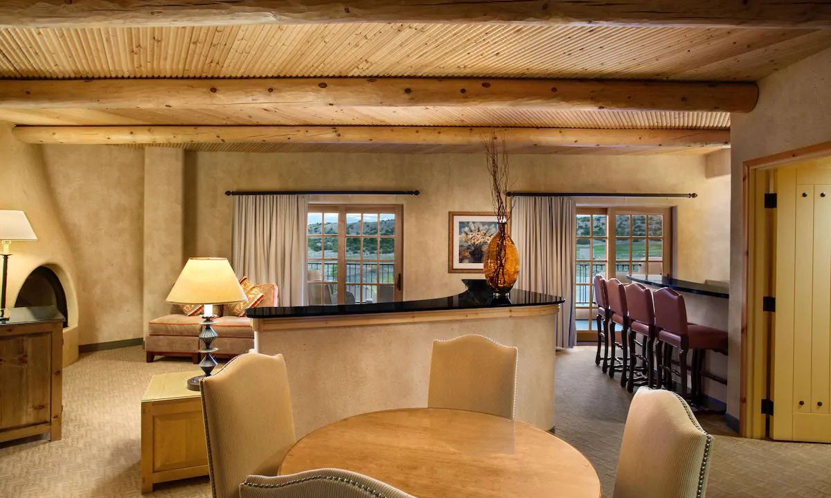 Photo of Livingroom in Nambe Pueblo