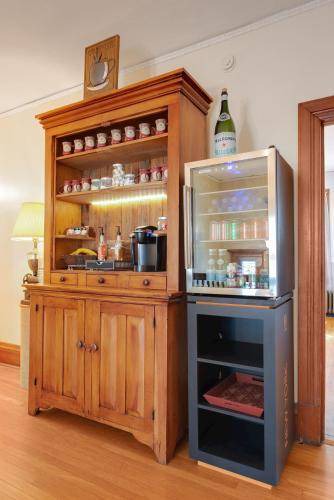 Photo of Kitchen in Summit - University
