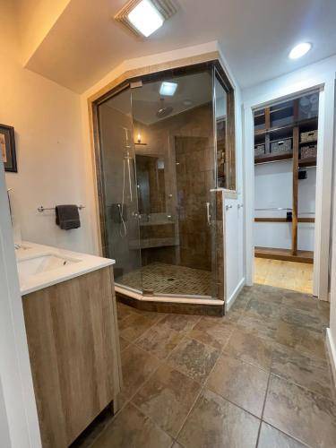 Photo of Bathroom in Lenox