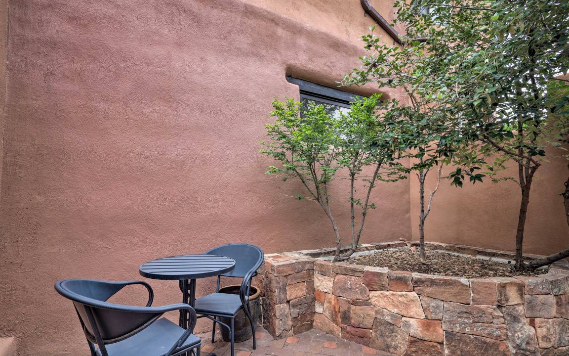 Photo of Others in Downtown Santa Fe