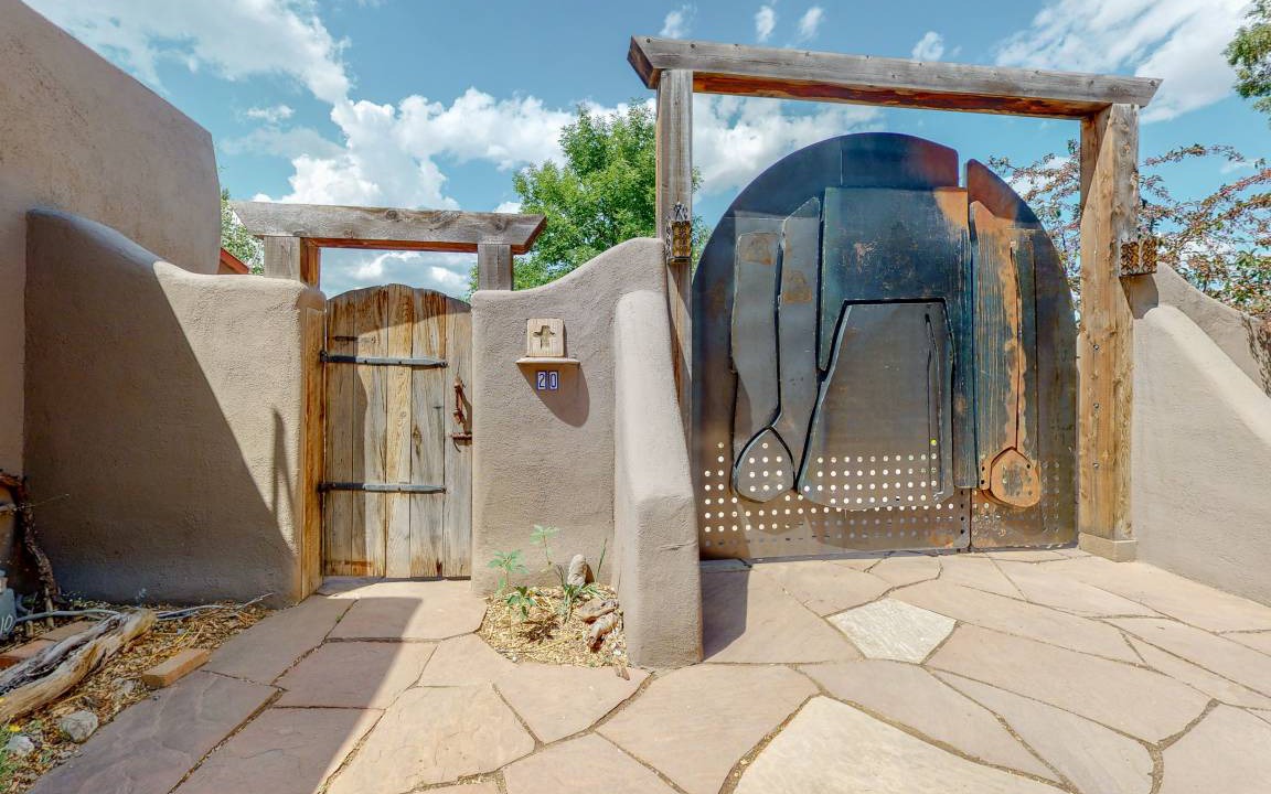 Photo of Others in Taos
