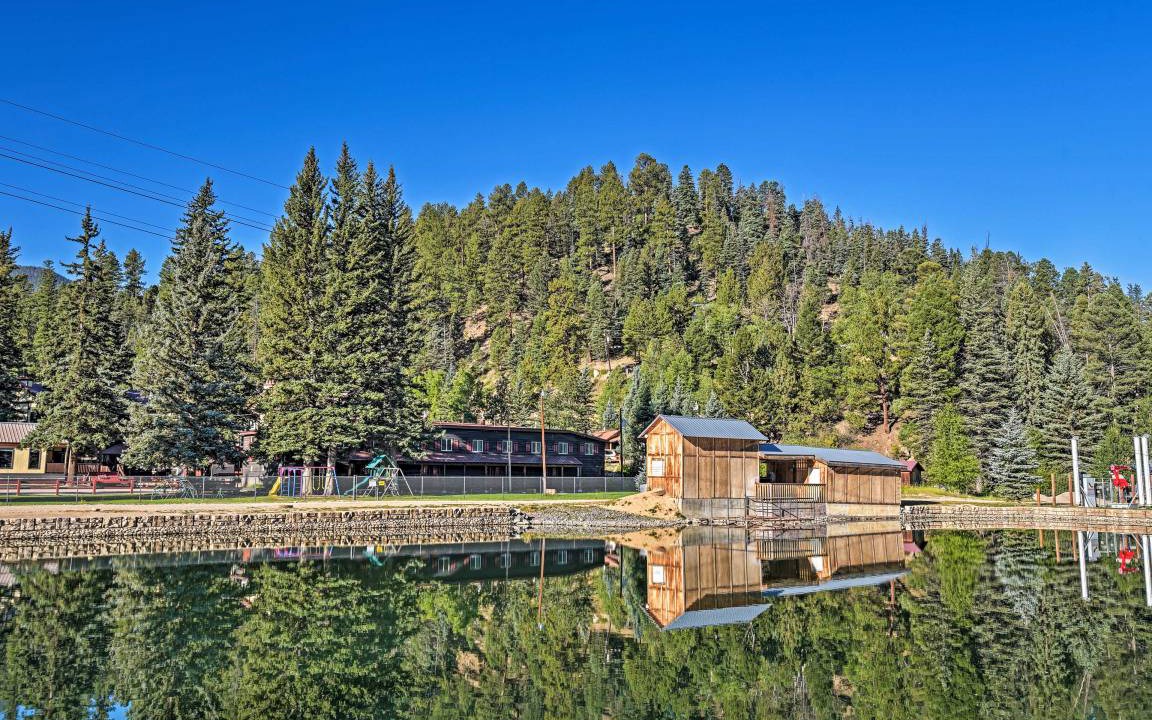 Photo of Others in Red River