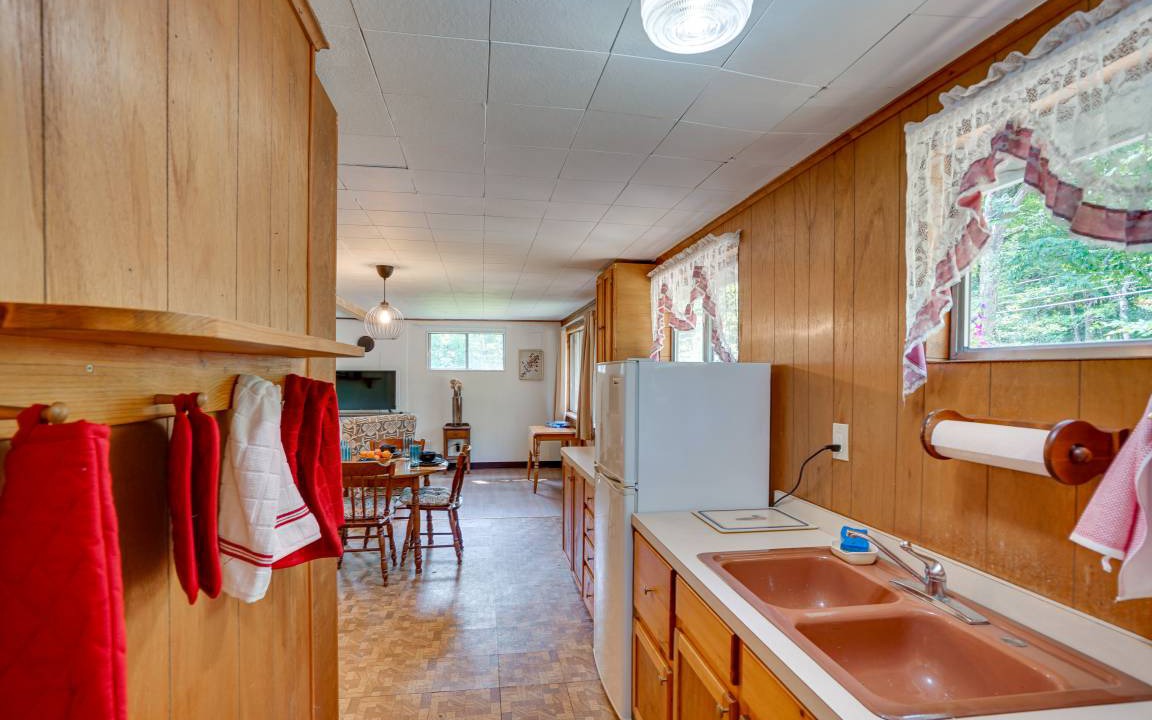 Photo of Kitchen in Sherwood Forest