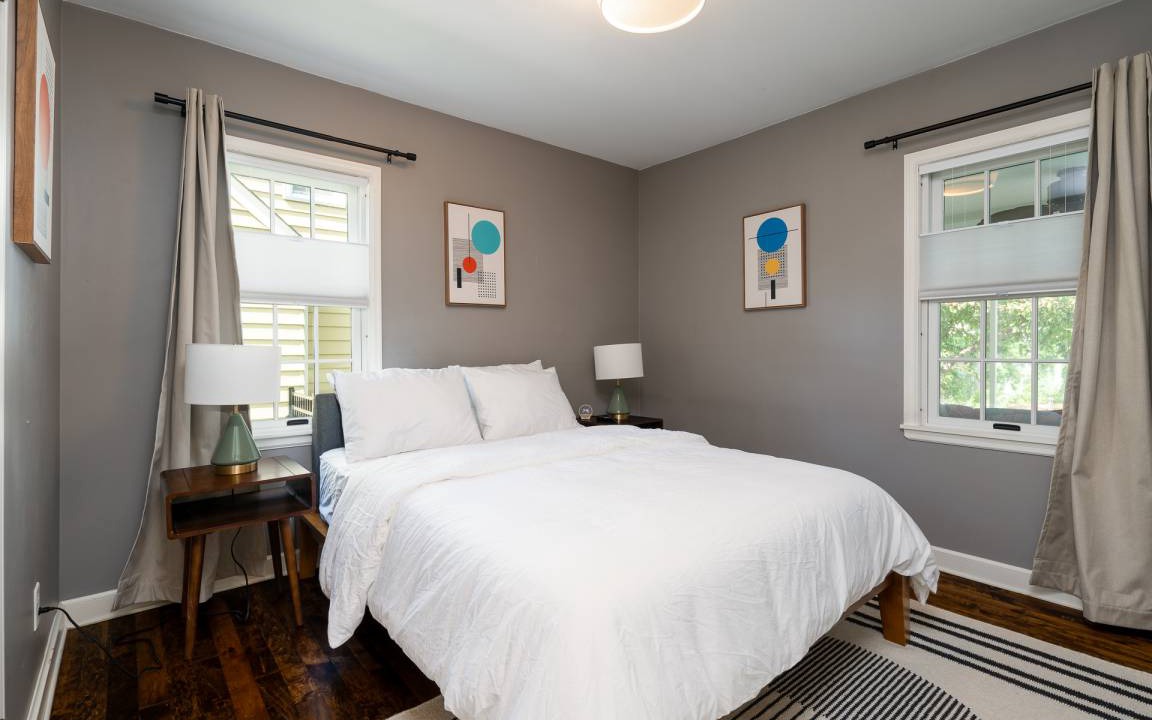 Photo of Bedroom in Robbinsdale
