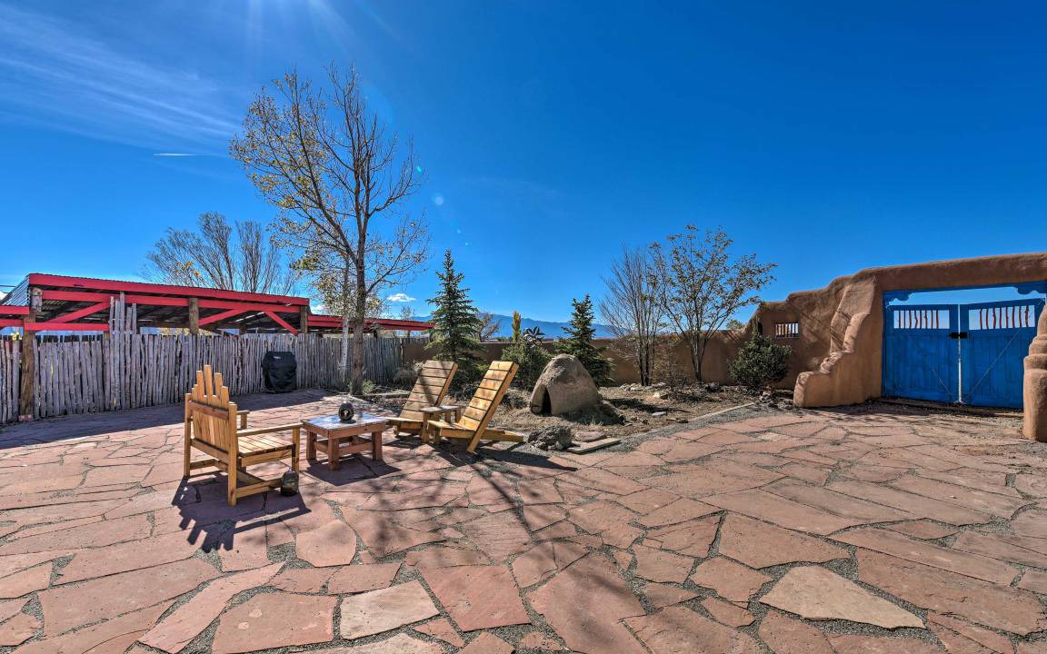Photo of Others in Taos
