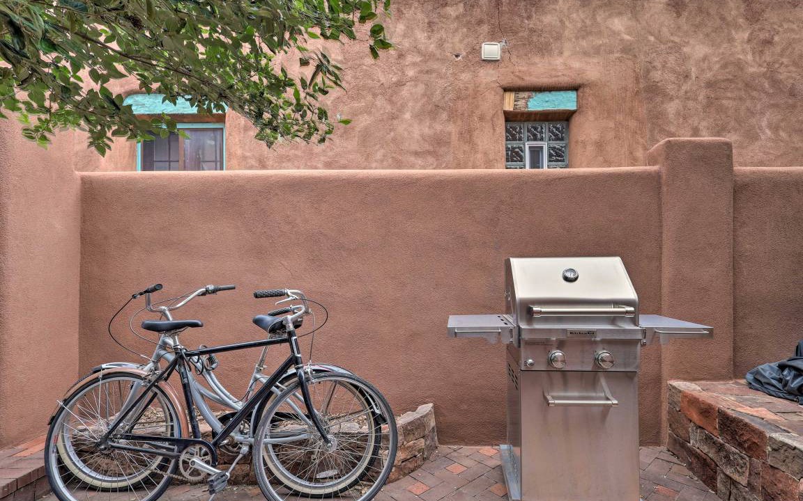 Photo of Others in Downtown Santa Fe