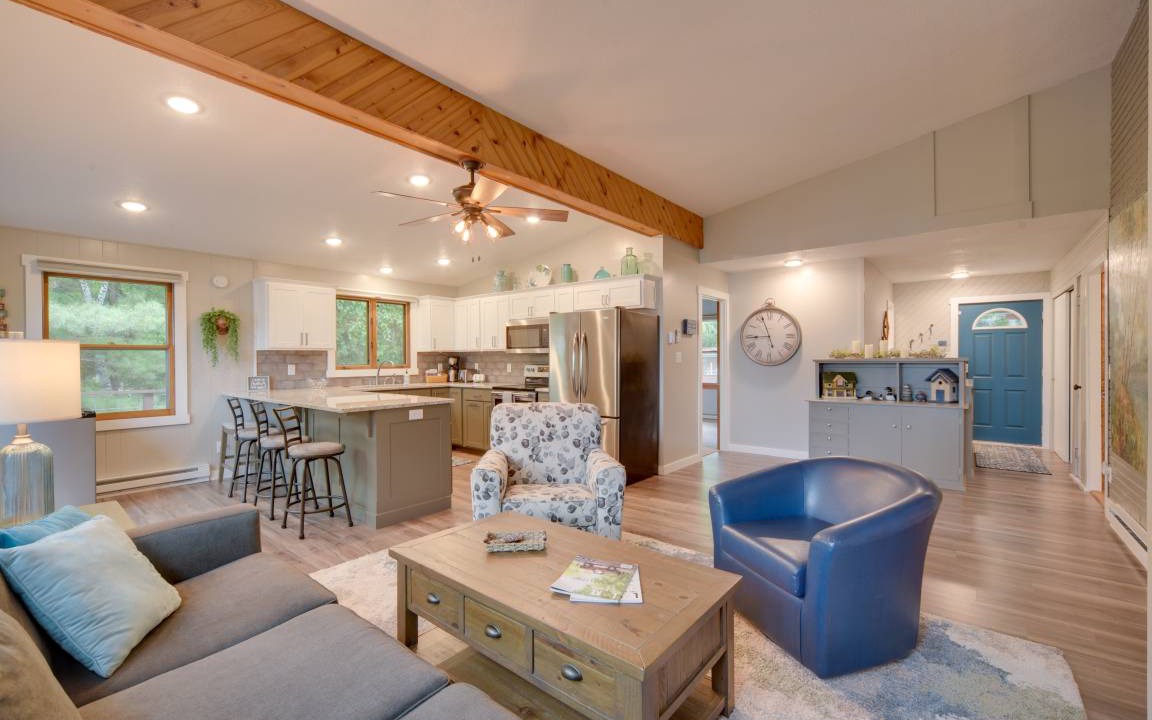 Photo of Livingroom in Osceola