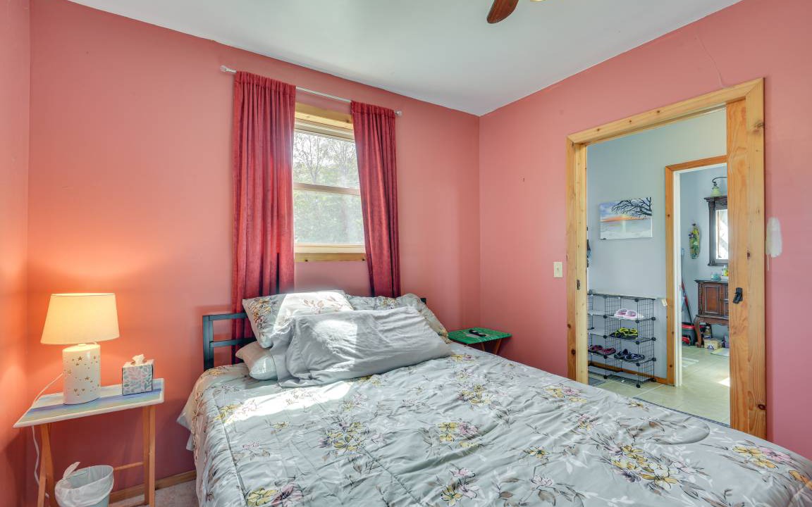 Photo of Bedroom in Three Mile Bay